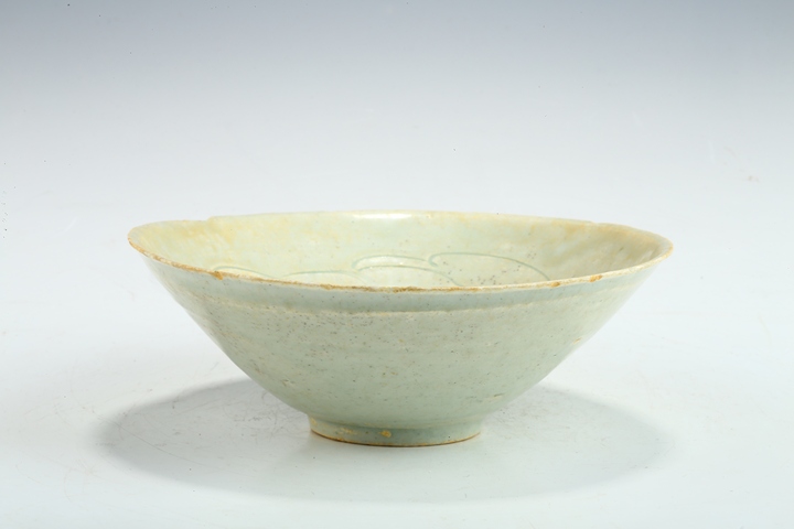 古玩陶瓷宋代·青白釉劃花紋花口碗真品鑒賞圖