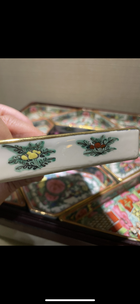 古玩陶瓷廣彩人物故事紋攢盤真品鑒賞圖