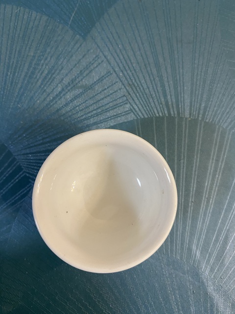 古玩陶瓷花卉紋杯真品鑒賞圖