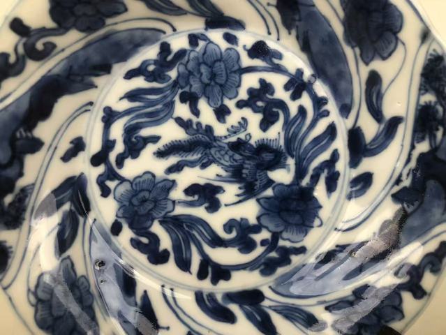 古玩陶瓷清康熙·鳳穿牡丹花口盤真品鑒賞圖