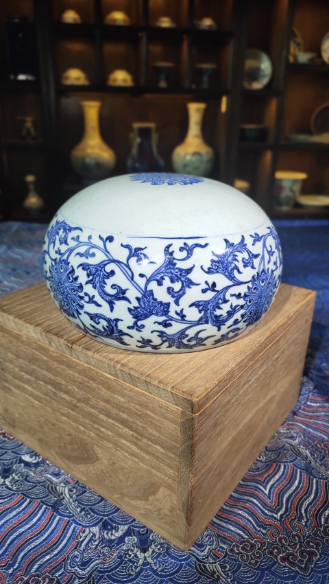 古玩陶瓷青花比丘量海命缽真品鑒賞圖