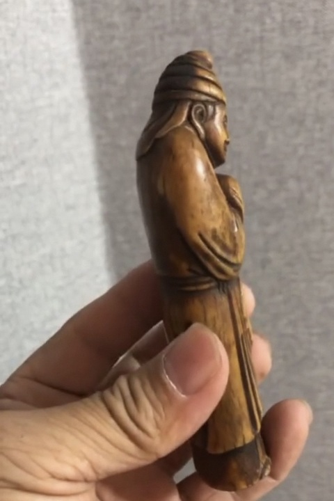 古玩雜項牙雕人物真品鑒賞圖