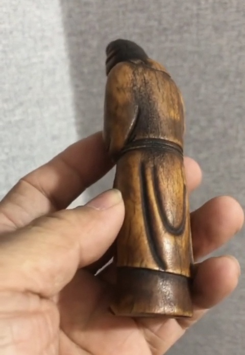 古玩雜項牙雕人物真品鑒賞圖