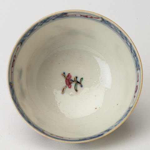 古玩陶瓷清乾隆 廣彩杯真品鑒賞圖