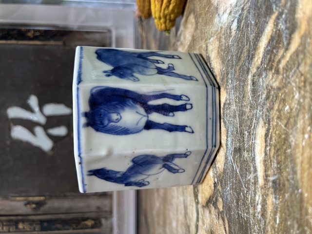 古玩陶瓷明晚期真品鑒賞圖