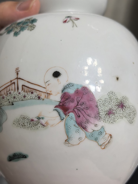 古玩陶瓷清晚期 粉彩嬰戲葫蘆瓶真品鑒賞圖