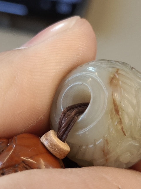 古玩玉器和田玉雕“卷云紋珠”真品鑒賞圖