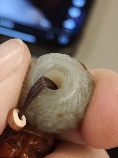 古玩玉器和田玉雕“卷云紋珠”真品鑒賞圖