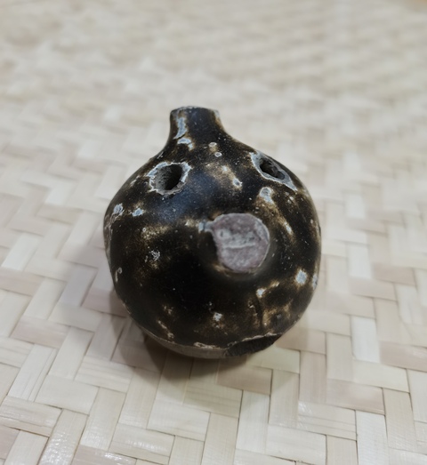 古玩陶瓷宣州窯三孔塤真品鑒賞圖