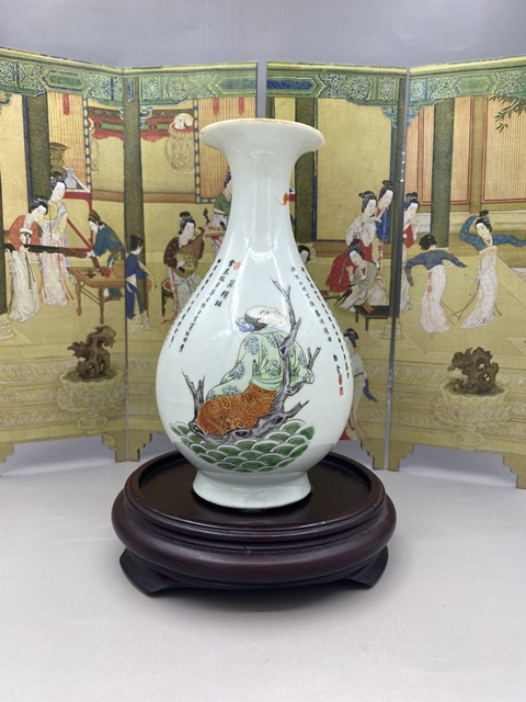 古玩陶瓷晚清民國 細(xì)路粉彩無雙譜玉壺春瓶拍賣，當(dāng)前價(jià)格19999元