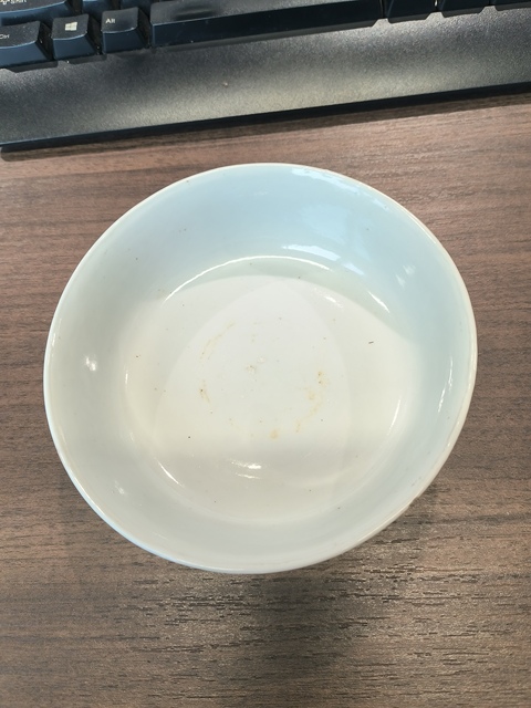 古玩陶瓷青花淡描花卉紋蓋碗真品鑒賞圖