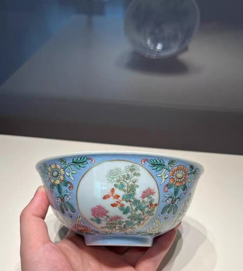 古玩陶瓷粉彩八大膳碗之一真品鑒賞圖