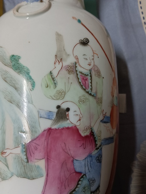 古玩陶瓷粉彩瓶真品鑒賞圖