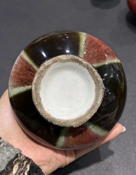 古玩陶瓷三羊開(kāi)泰荸薺瓶真品鑒賞圖