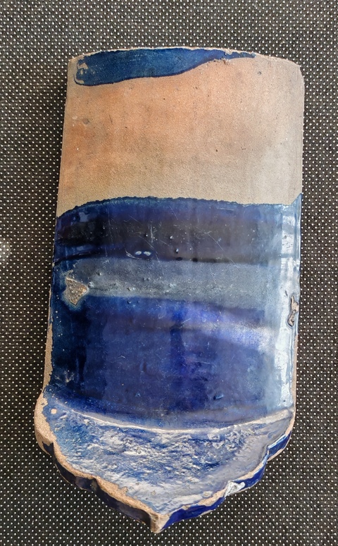 古玩陶瓷藍釉印花龍紋瓦當真品鑒賞圖