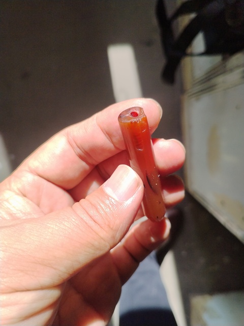 古玩玉器紅瑪瑙管珠真品鑒賞圖