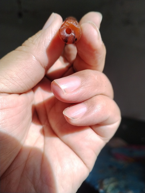 古玩玉器紅瑪瑙管珠真品鑒賞圖