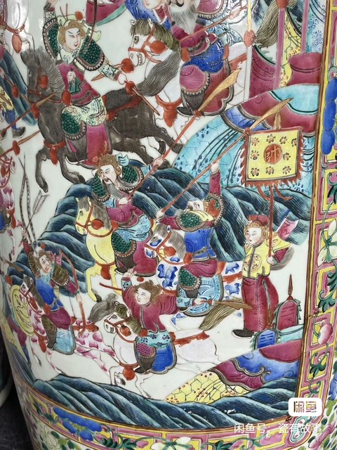 古玩陶瓷刀馬人粉彩瓶真品鑒賞圖