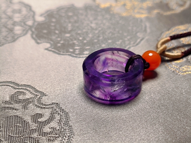 古玩玉器紫水晶雕“車輪環”真品鑒賞圖