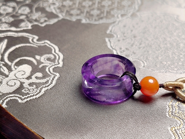 古玩玉器紫水晶雕“車輪環”真品鑒賞圖