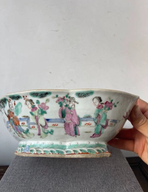 古玩陶瓷粉彩人物故事貢盤(pán)真品鑒賞圖