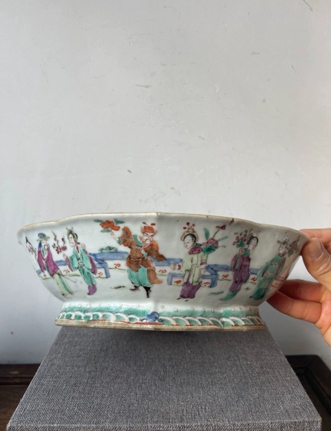 古玩陶瓷粉彩人物故事貢盤(pán)真品鑒賞圖