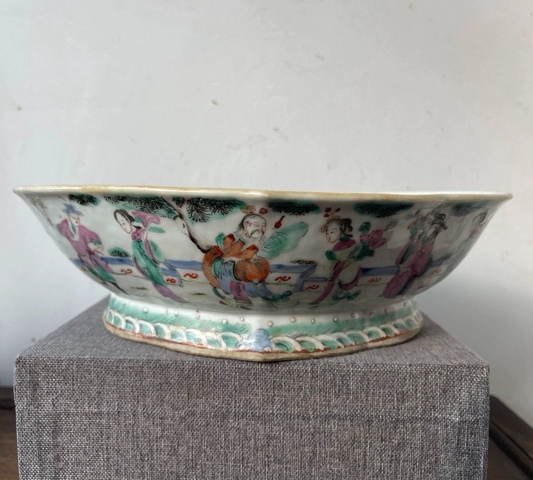 古玩陶瓷粉彩人物故事貢盤(pán)真品鑒賞圖