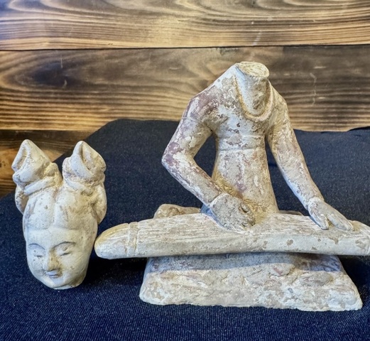 古玩陶瓷唐代奏樂仕女陶俑真品鑒賞圖