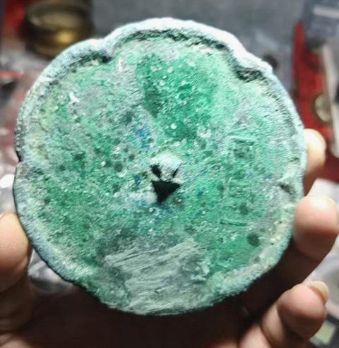 古玩銅器宋·葵口鏡真品鑒賞圖