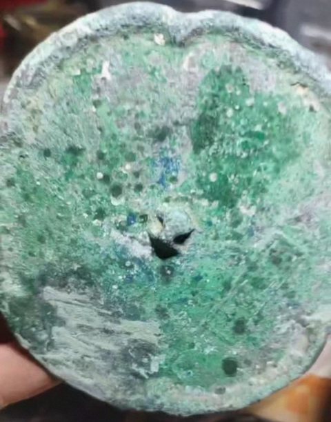 古玩銅器宋·葵口鏡真品鑒賞圖