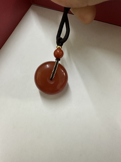 古玩玉器南紅平安扣真品鑒賞圖