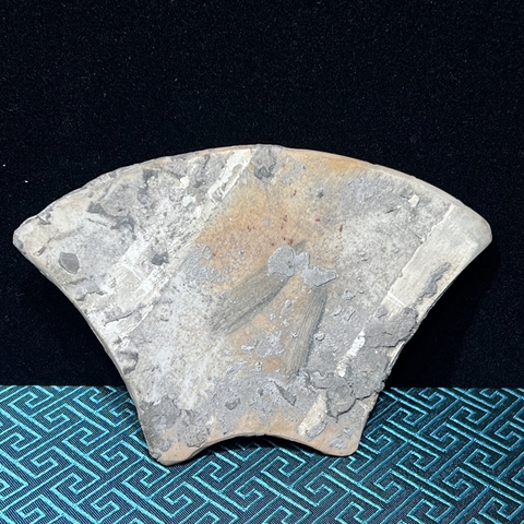 古玩陶瓷粉彩花卉紋瓷板真品鑒賞圖