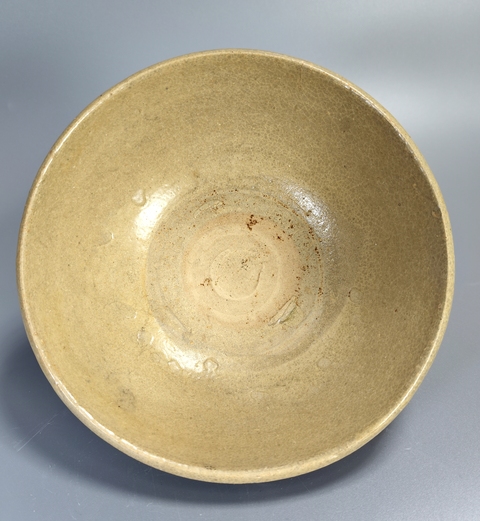 古玩陶瓷龍泉青瓷唇口碗真品鑒賞圖