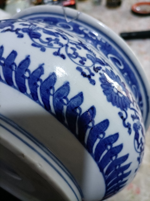 古玩陶瓷花卉紋青花香爐拍賣，當前價格2800元