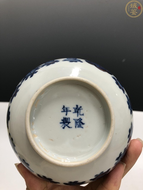 古玩陶瓷清晚·青花加彩博古紋碗拍賣，當(dāng)前價(jià)格5000元