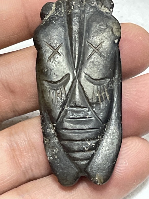 古玩玉器和田玉蟬真品鑒賞圖