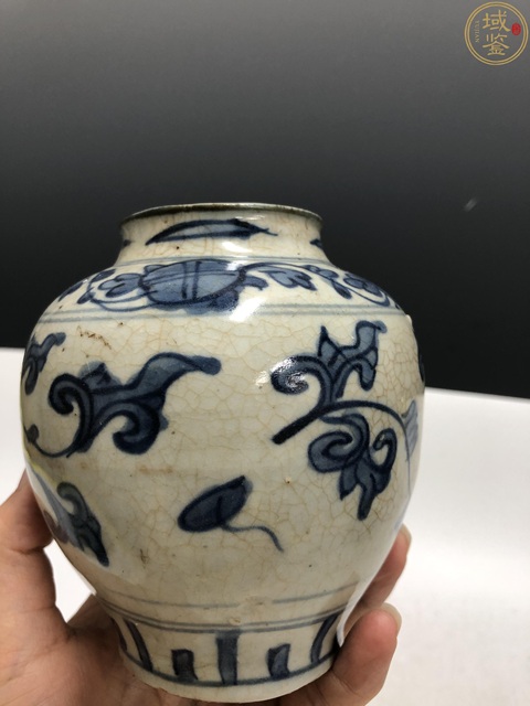 古玩陶瓷萬歷·青花菊花紋罐拍賣，當前價格3800元