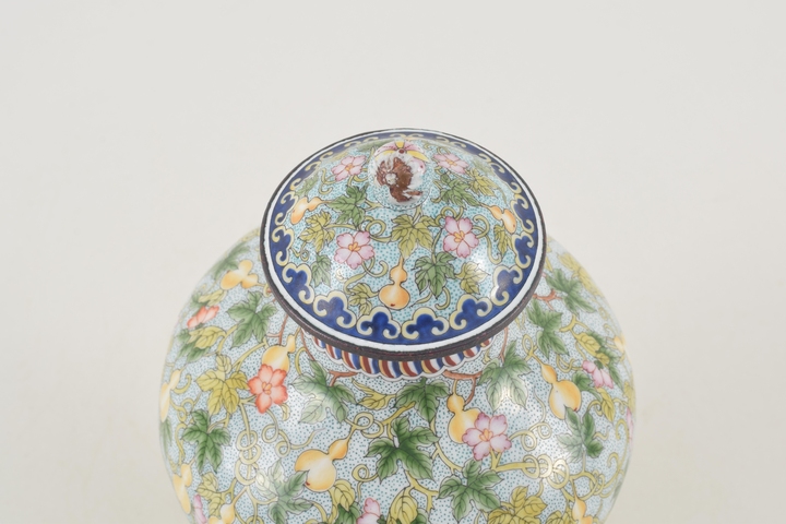 古玩陶瓷葫蘆紋蓋罐真品鑒賞圖