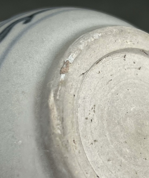 古玩陶瓷青花花卉紋罐真品鑒賞圖