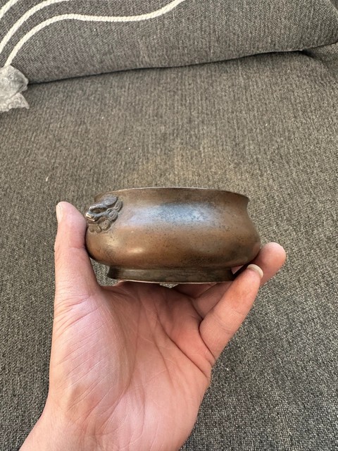 古玩銅器獅耳爐真品鑒賞圖