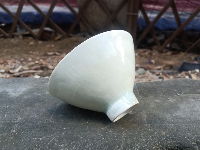 古玩陶瓷湖田窯影青釉斗笠盞真品鑒賞圖