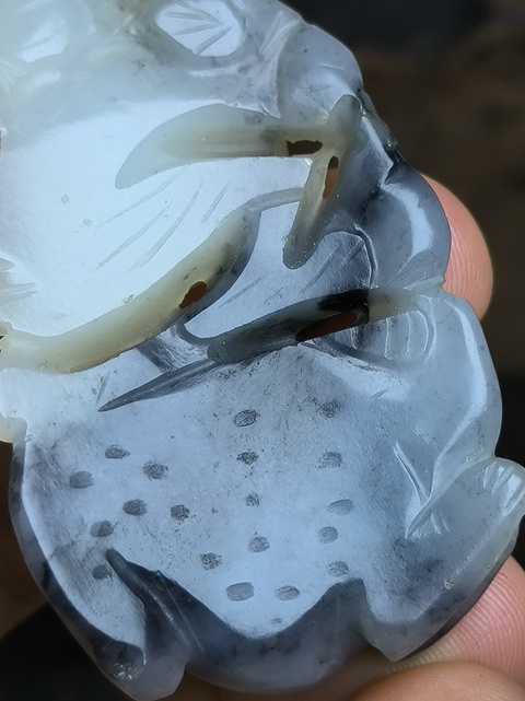 古玩玉器和田玉雕“劉海戲金蟾”真品鑒賞圖