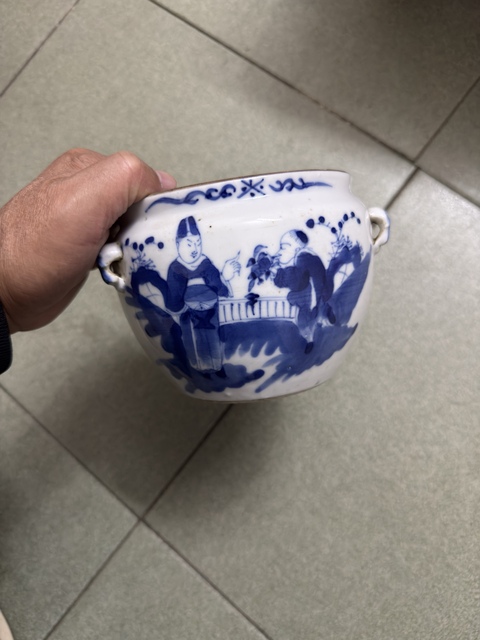 古玩陶瓷陶淵明愛菊圖青花四系粥罐真品鑒賞圖