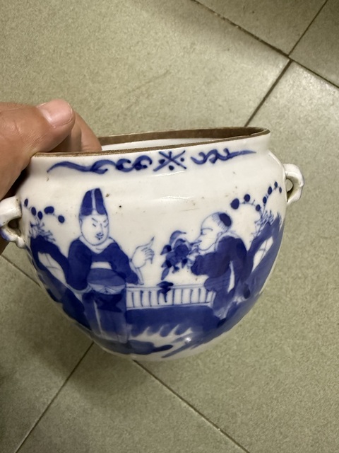 古玩陶瓷陶淵明愛菊圖青花四系粥罐真品鑒賞圖