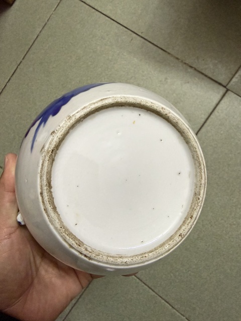 古玩陶瓷陶淵明愛菊圖青花四系粥罐真品鑒賞圖