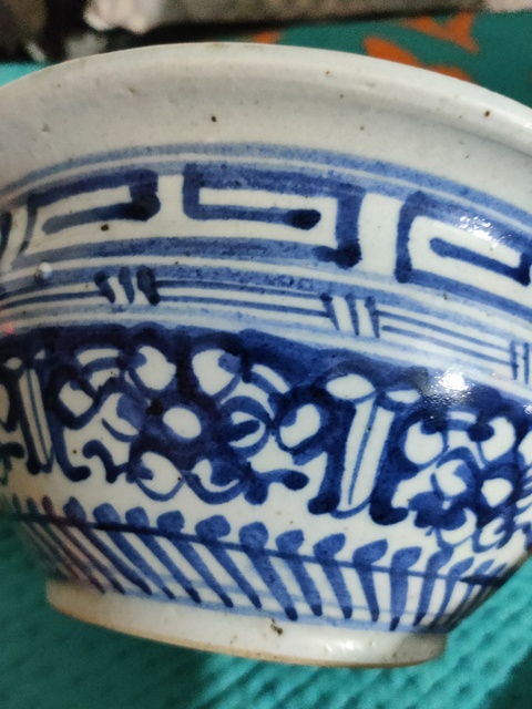 古玩陶瓷青花夔龍紋香爐真品鑒賞圖