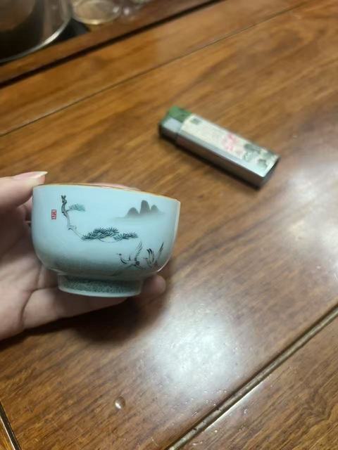 古玩陶瓷鶴紋杯真品鑒賞圖
