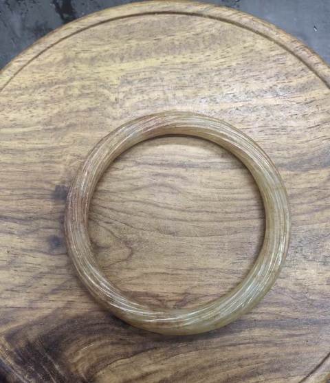 古玩玉器和田玉絞絲環真品鑒賞圖