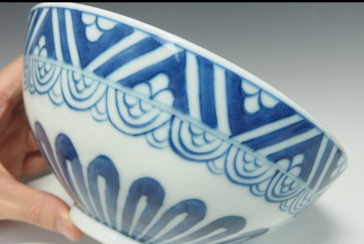 古玩陶瓷青花芭蕉紋雞心碗真品鑒賞圖