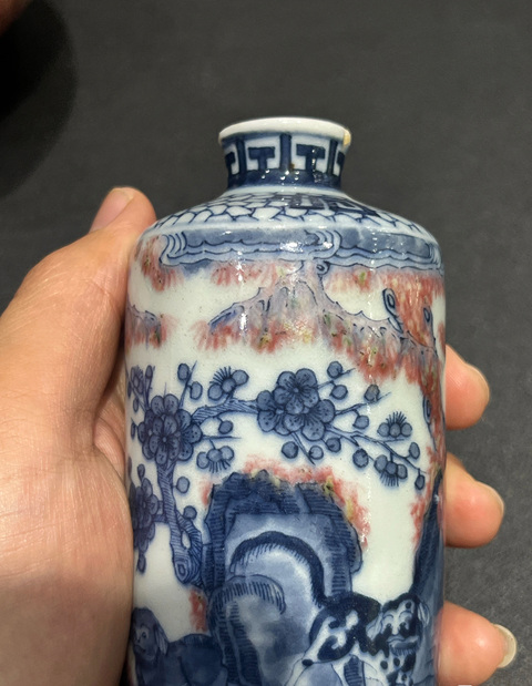 古玩陶瓷清晚期 青花釉里紅鼻煙壺真品鑒賞圖